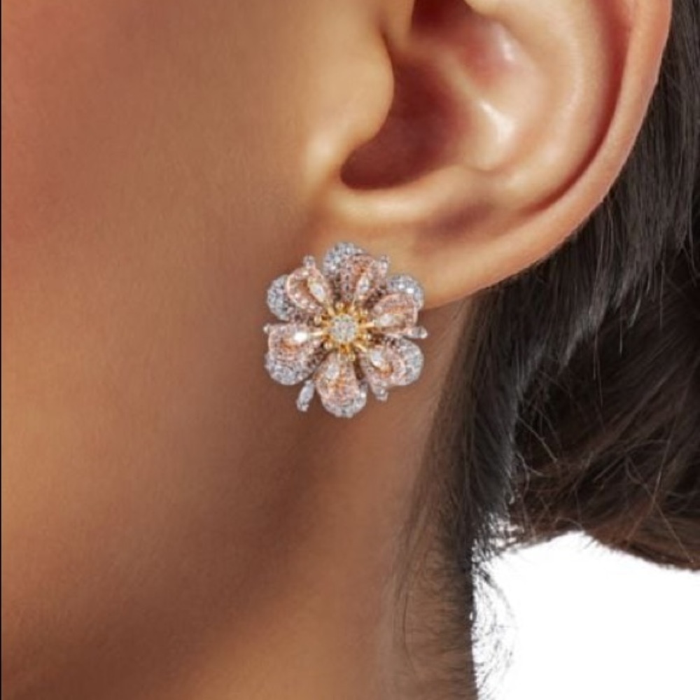 BOGO 1/2 Off NIB Luxe Crystal Flower Stud Earrings